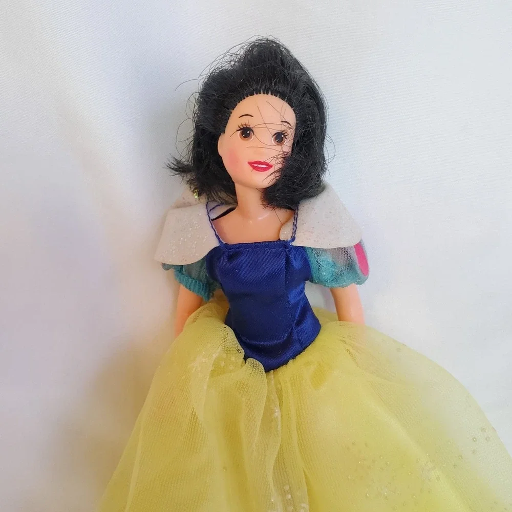 Vintage 1994 Disney Musical Princess Collection 7
